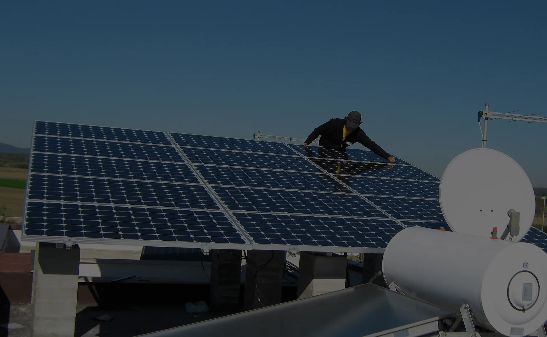 Pannelli fotovoltaici installati da Teknoterm